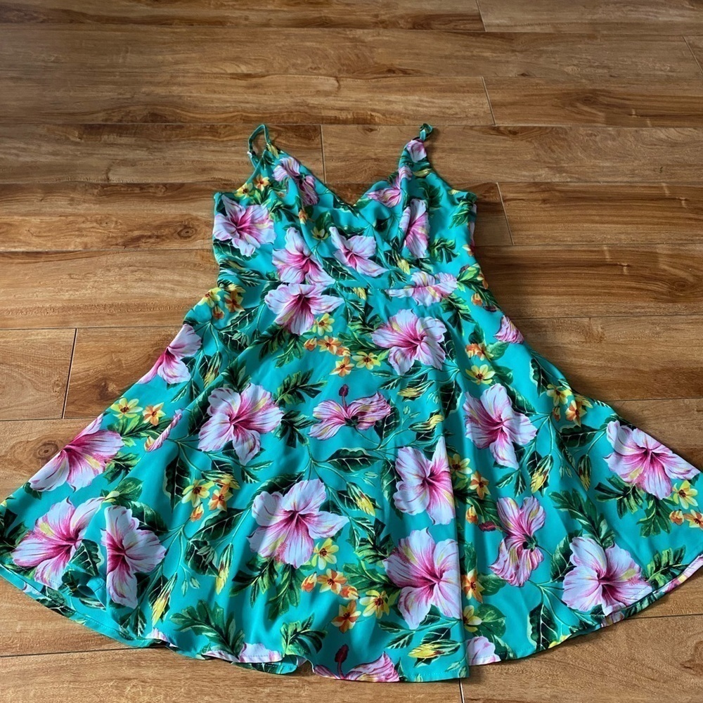 Express Flowy Tropical Floral Print Mini Dress Women’s Size Small